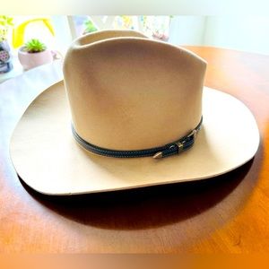 RESISTOL Vintage 70s Cowboy Hat 7 1/4 with some wear XXX BEAVER